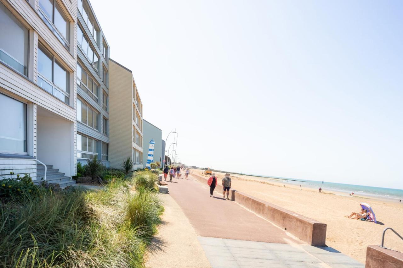 Les Vagues Lägenhet Courseulles-sur-Mer Exteriör bild